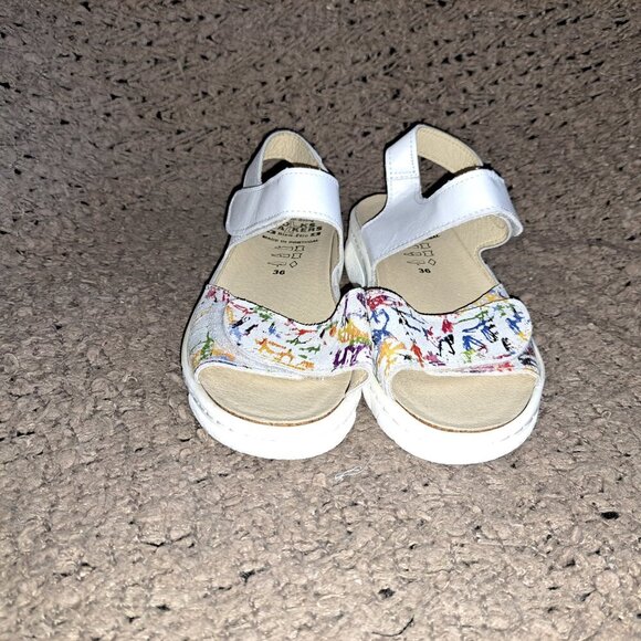 VOLKS WALKERS-White Leather-Dbl Hook/Loop Strap-Paint Spatter-Sz 36/6-NWOB - Picture 3 of 7